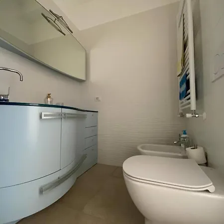 Lo Zaffiro Apartman Imperia